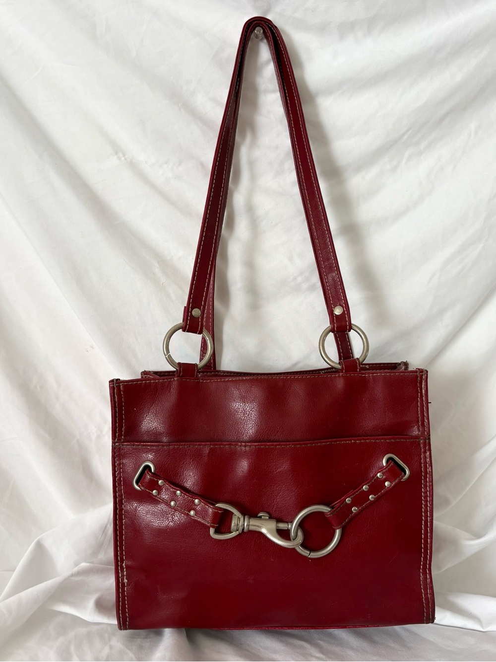 Vintage Y2K red leather horsebit metal clasp studded purse handbag